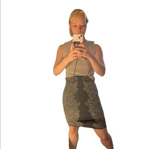 Stretchy pencil skirt!